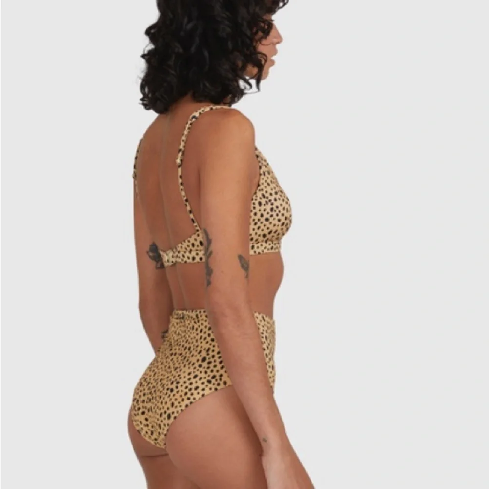 ☀️BILLABONG☀️ WELL SPOTTED TANK WELL SPOTTED ARUBA BIKINI SET